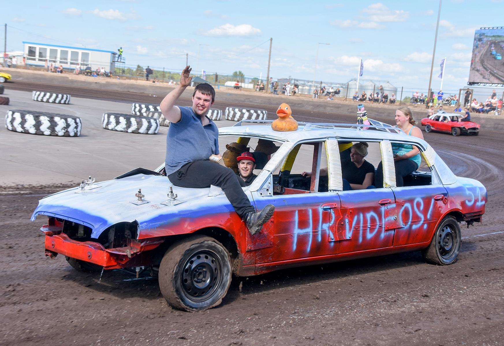 Banger racing returns to Adrian Flux Arena at King’s Lynn
