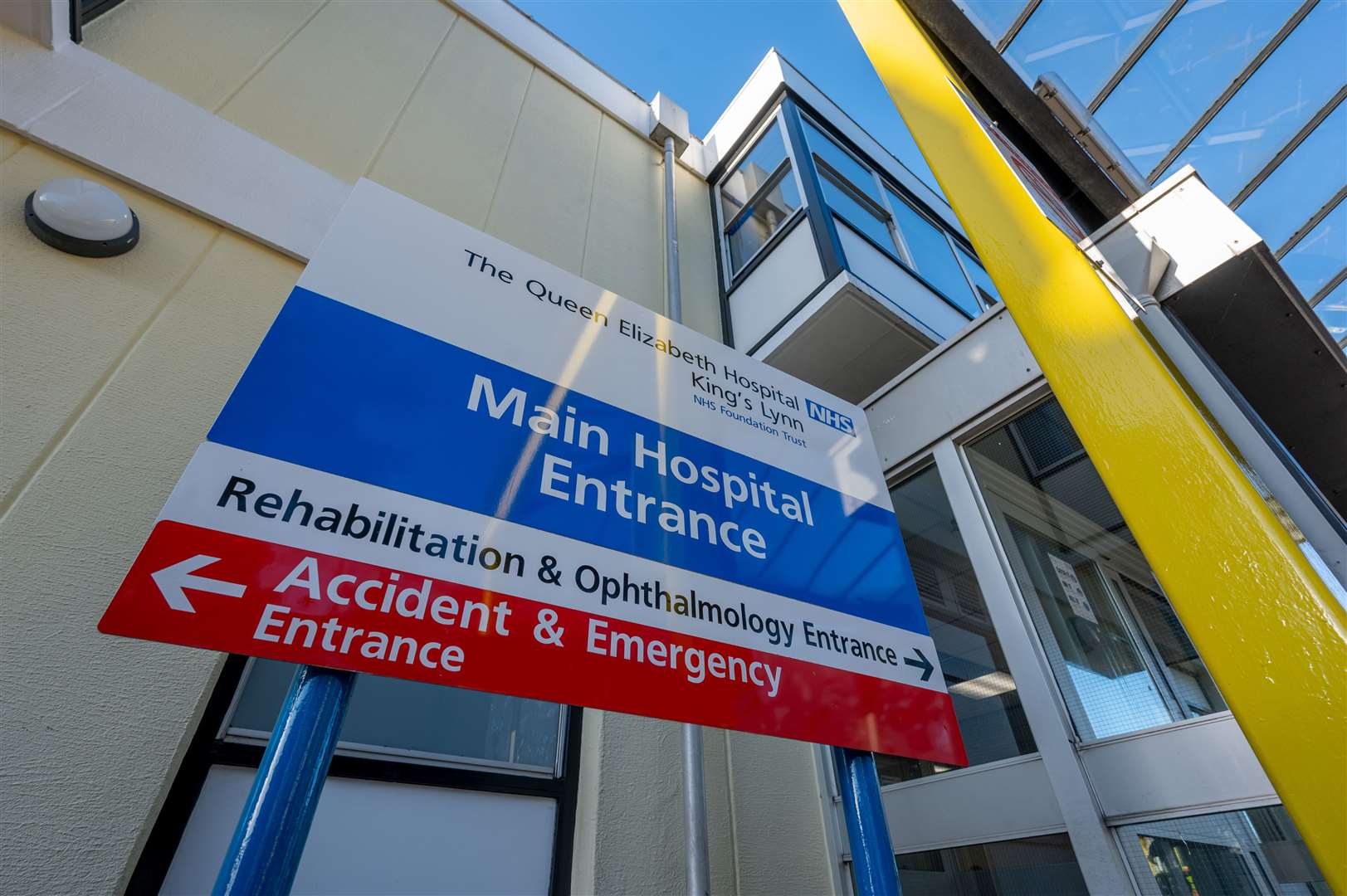 QEH entrance. (57306028)