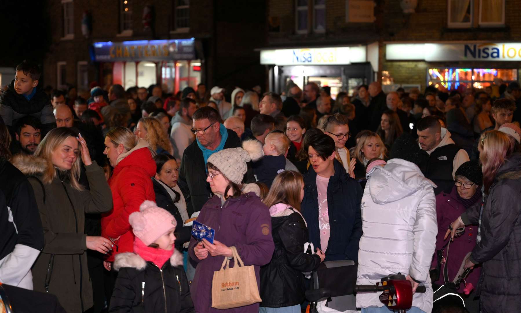 Chatteris Christmas lights switch on