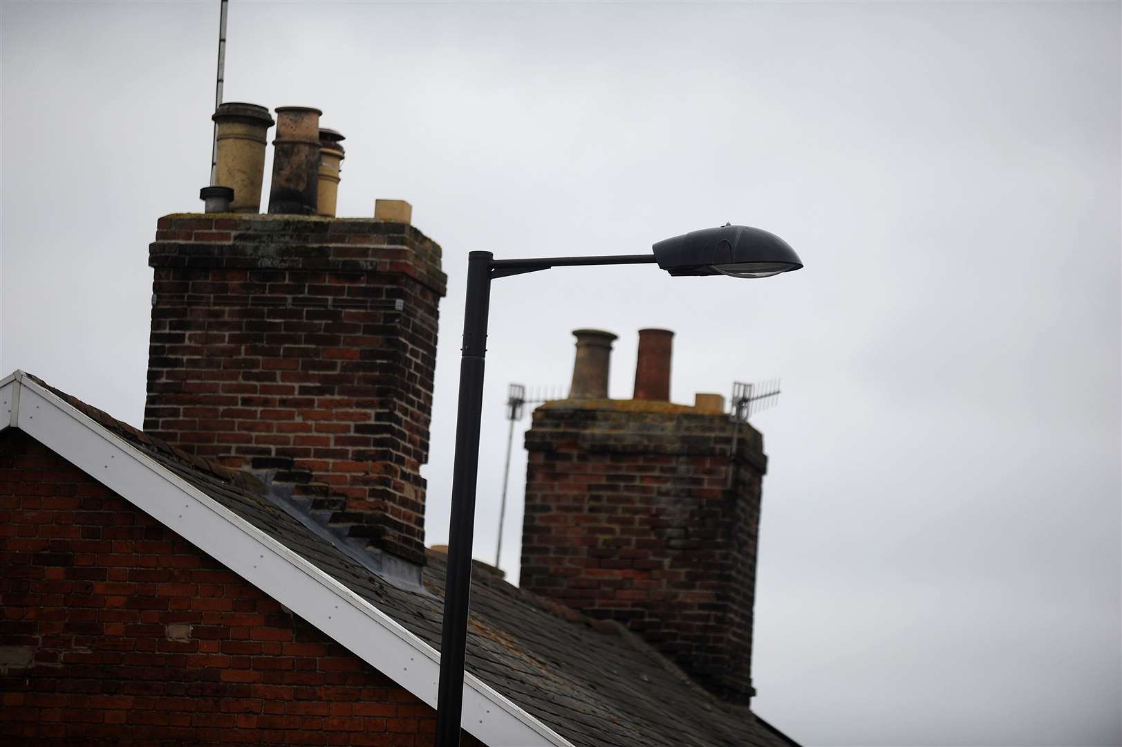 A picture of a streetlight.. (29510837)