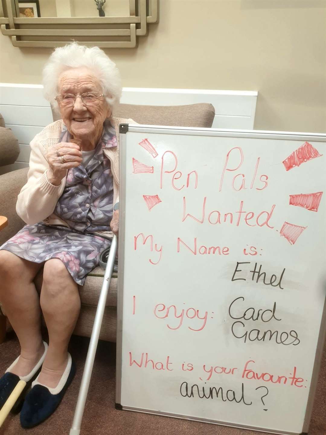 Ethel loves a game of cards, but also loves animals, she would love to hear from someone with the same interests. (55107285)