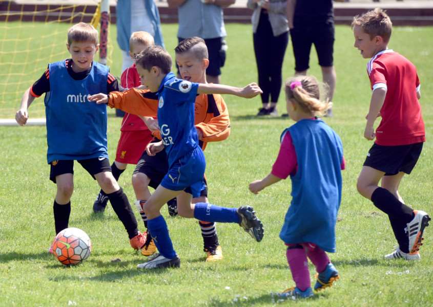 Leverington football club footy fun day ANL-160506-164504009