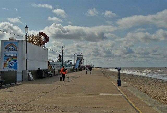 King's Lynn magistrates heard Ovendale and Bannister were among a group drinking on a bench on Hunstanton promenade. (38207149)