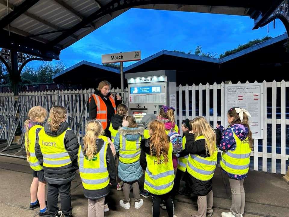 The Brownies learned about the facilities on offer at the station.
