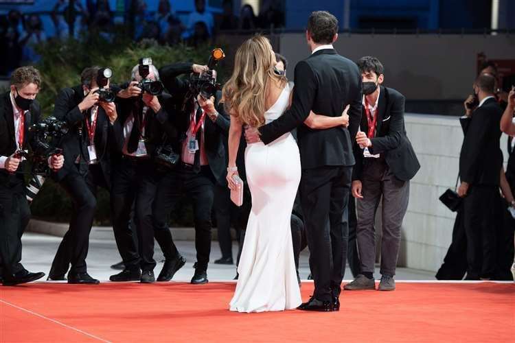 Jennifer Lopez and Ben Affleck (Alamy/PA) (61598507)