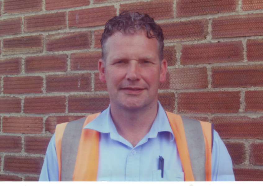 Nick Winterton'Gt Ormond Street, London, to Cambridge walk ANL-150907-143500001