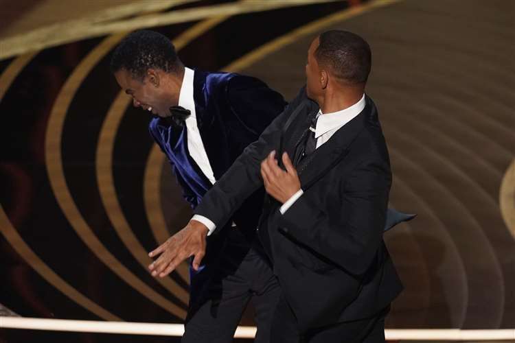 Will Smith hits Chris Rock on stage (Chris Pizzello/AP) (61598615)