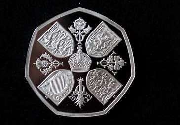 The reverse of the coin pays tribute to a 1953 design. Image: PA.