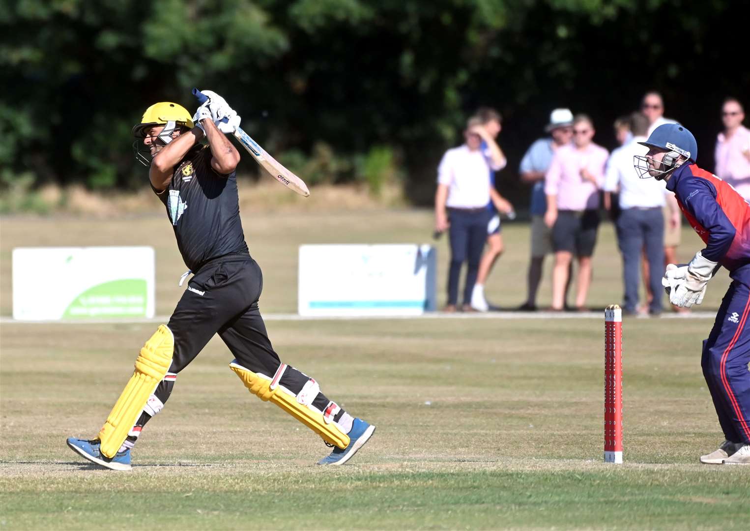Wisbech cricket club hosting the Lashings cricket club..Owais Shah. (58619600)