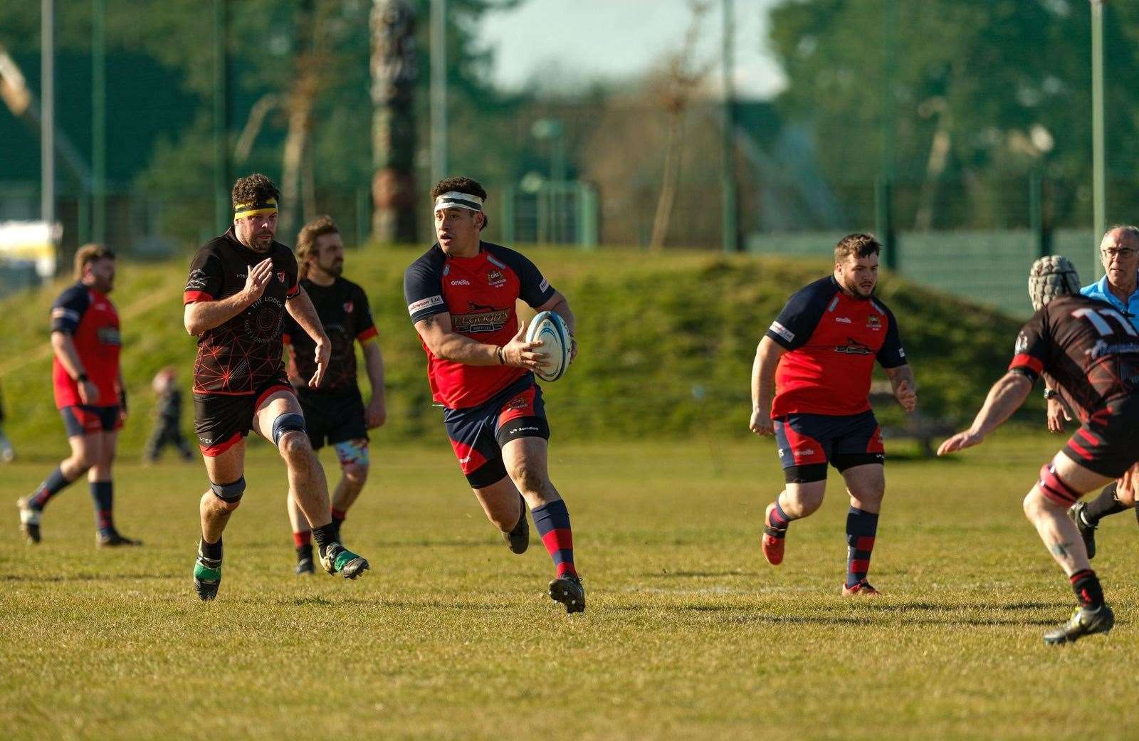 Tomasi Andrea on the attack. Picture: Amdy Titmuss