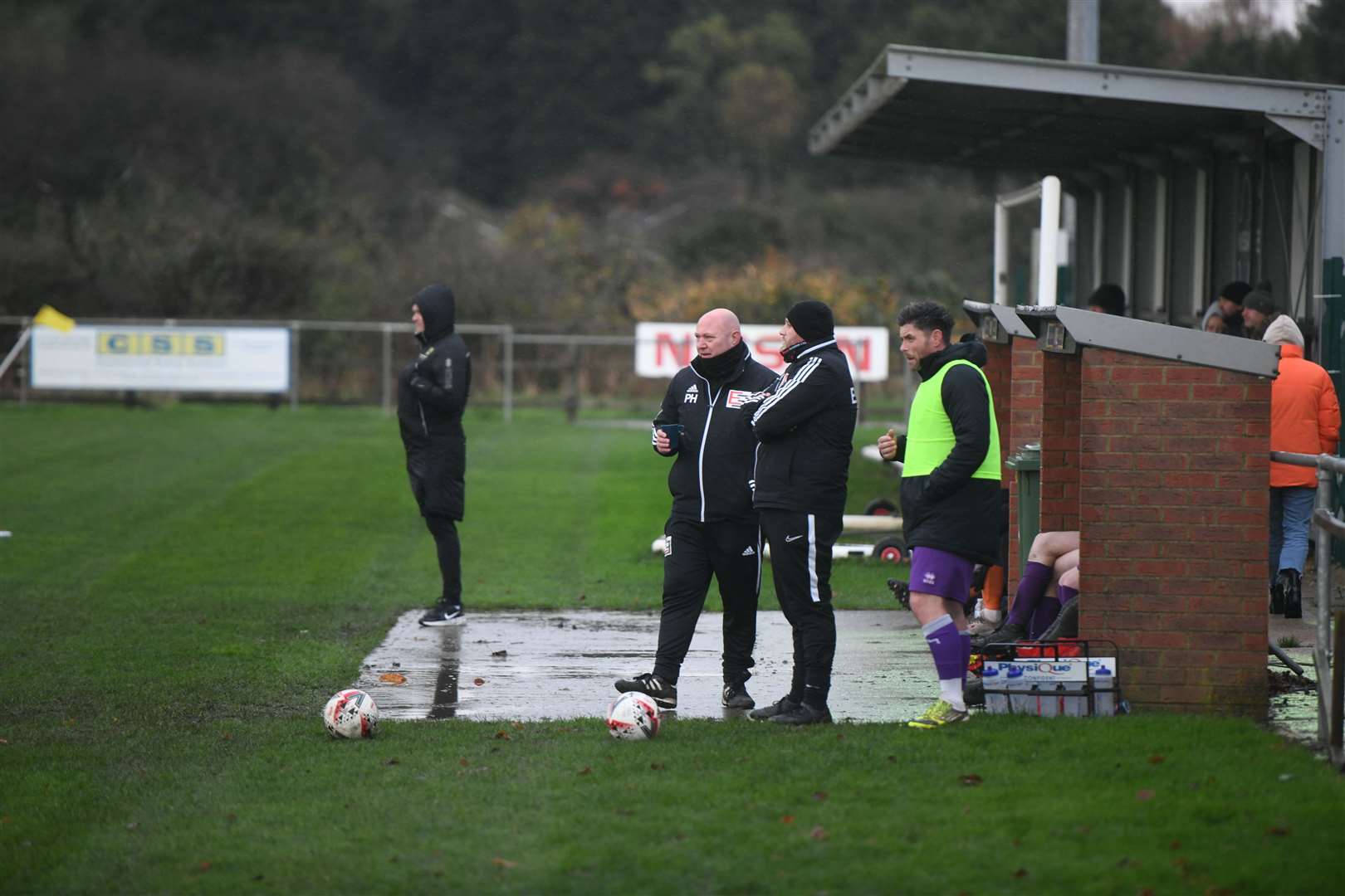 Saints manager Paul Hunt