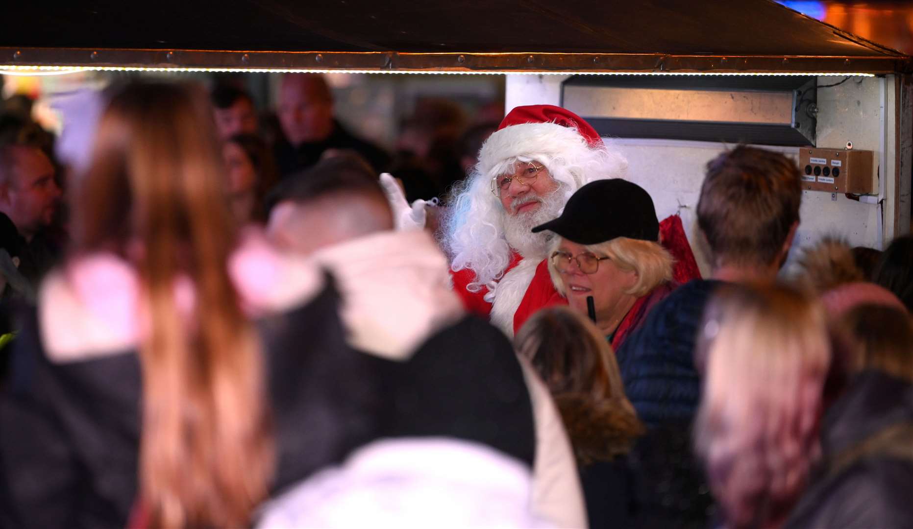 Chatteris Christmas lights switch on