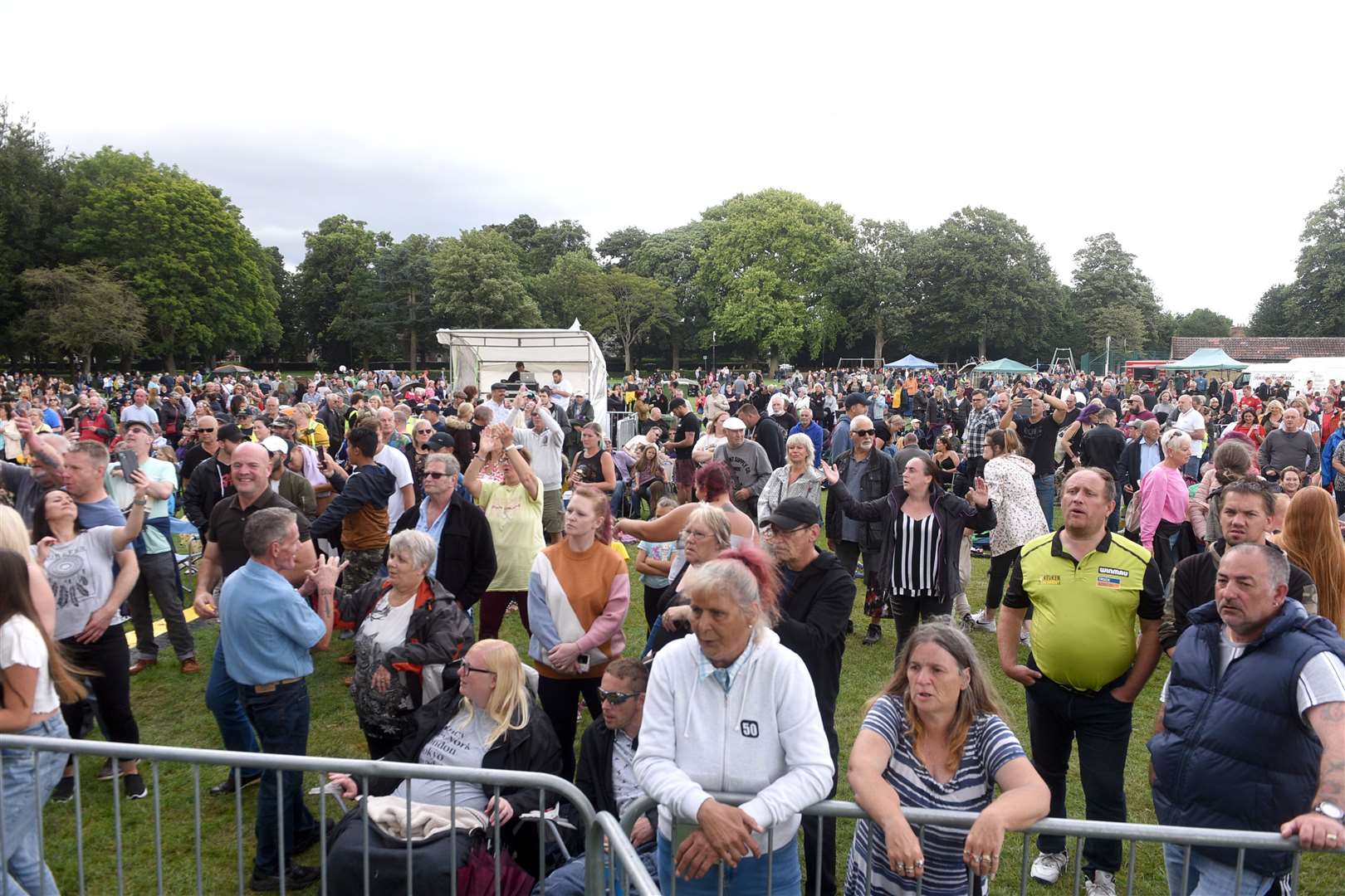 The Crowds at the WisBEACH Rock Festival. (50019551)