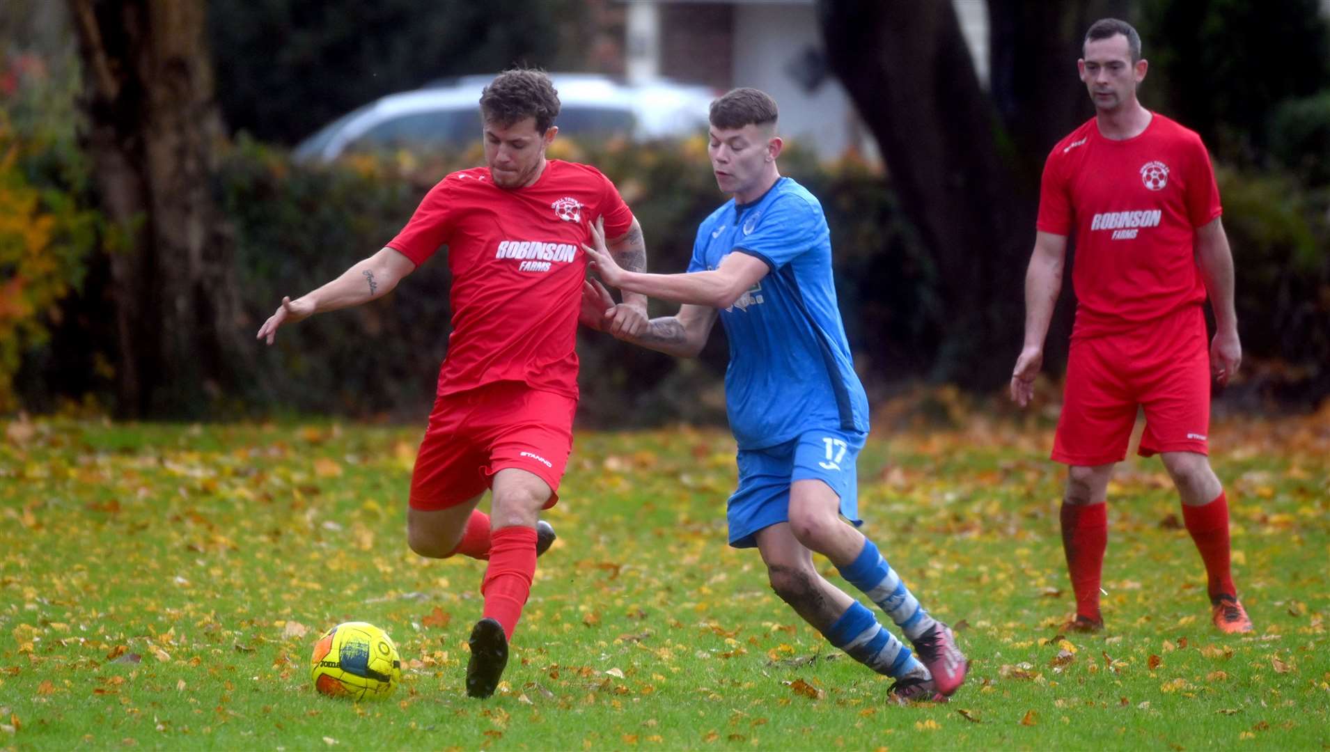 Upwell Town (red) v Outwell Swifts Reserves (blue)