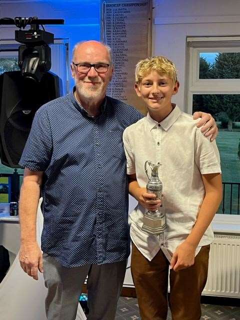 Fabian with club chairman Barry