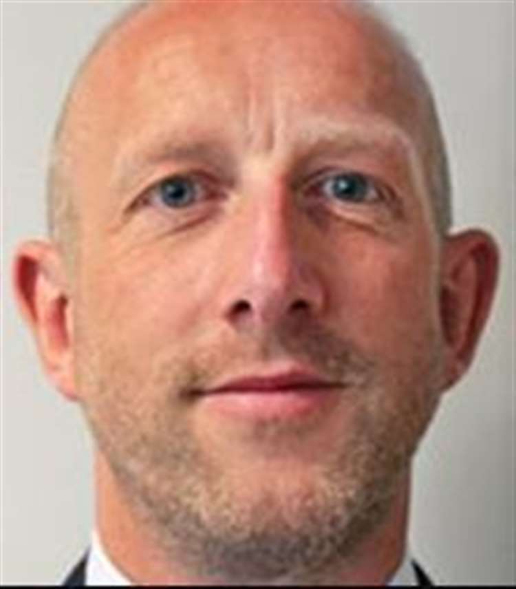Graham Horn, Neale-Wade principal.