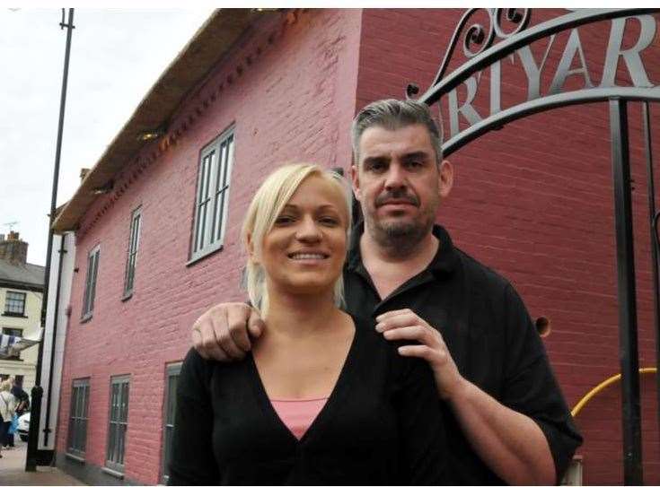 Sean and Dana Portass at Palmers Ale House and Kitchen (33425811)