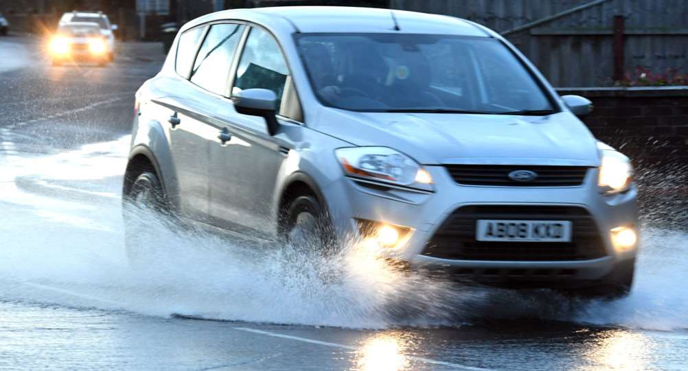 Water Leak on North End Rd Wisbech
