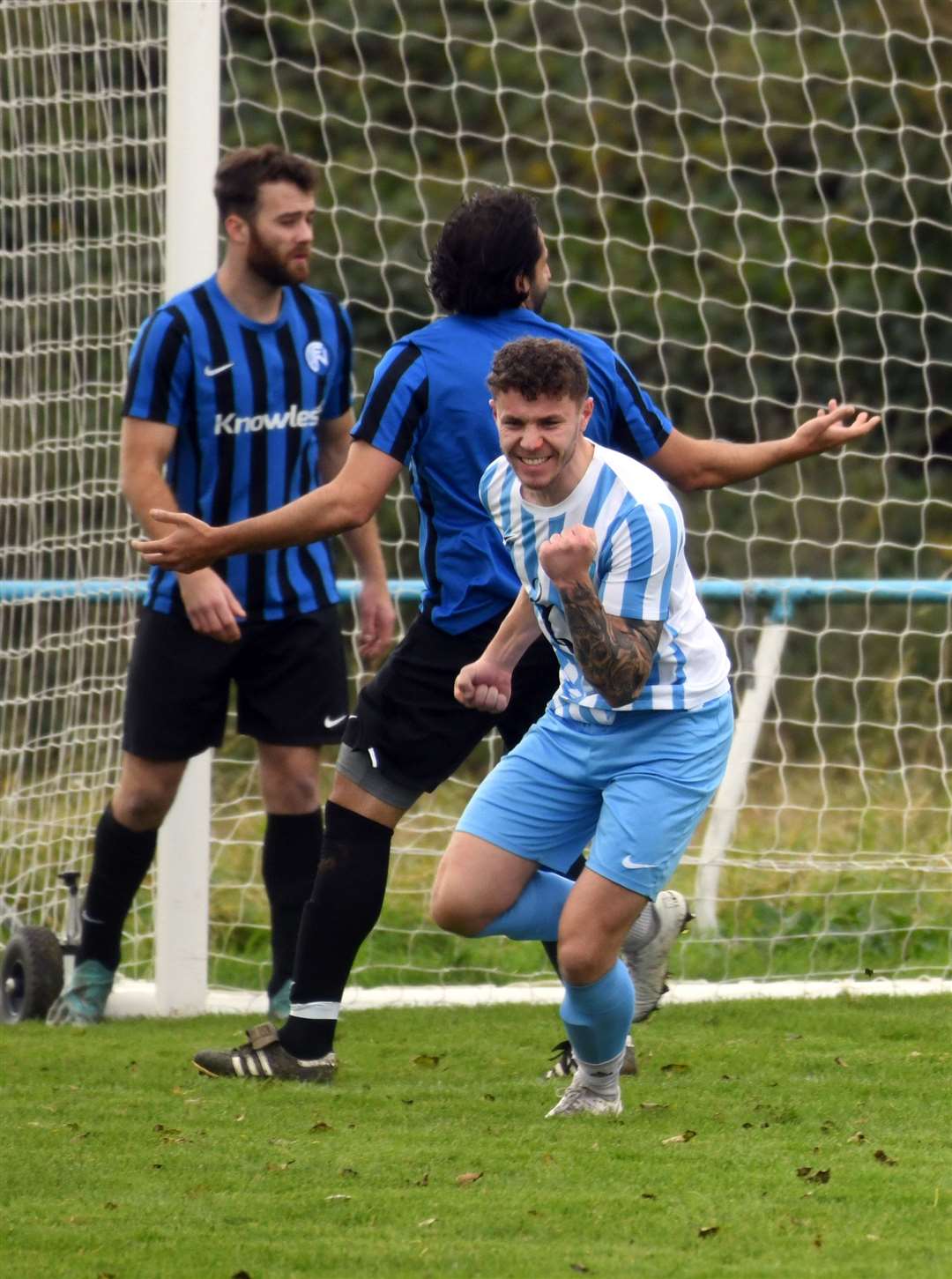 Chatteris v Wimblington Football. (52899942)