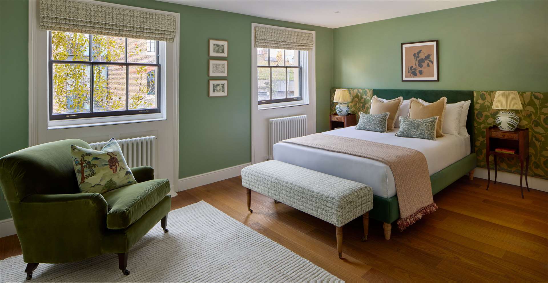 As well as the gorgeous Georgian townhouse, the winner will also receive £250,000 in cash