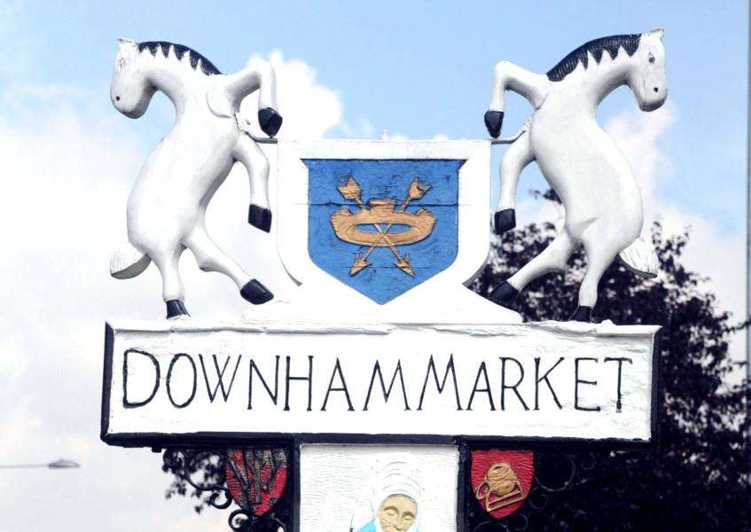 Downham Market 'Town Sign ENGANL00120140602124115