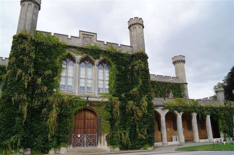 Lincoln Crown Court (61717040)