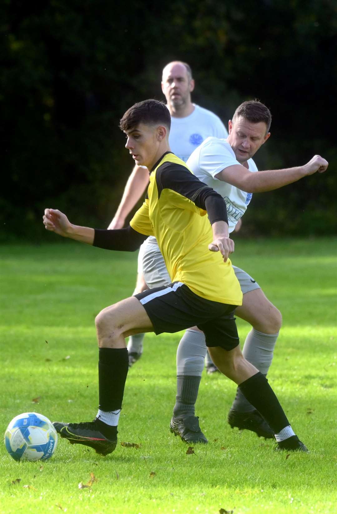 Sutton Bridge United (white) v South Lincolnshire Swifts