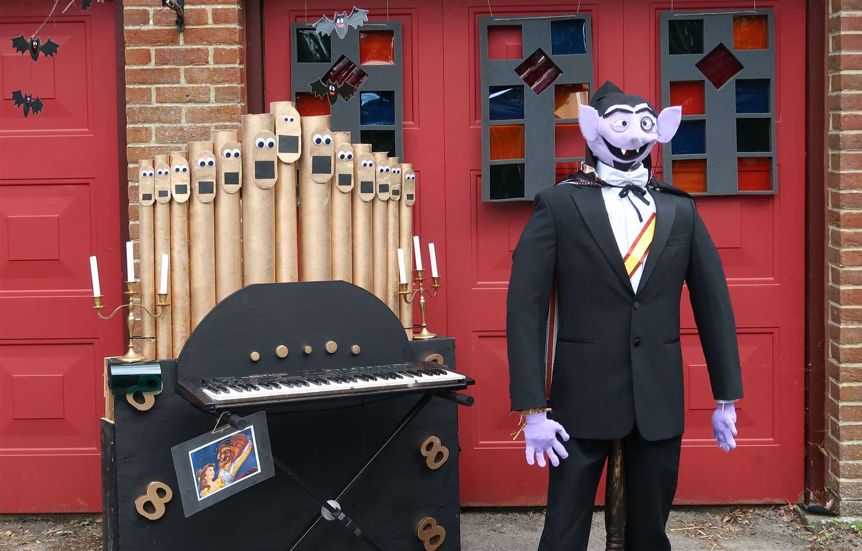 Count von Count from Sesame Street scarecrow (Richard Hawkins/Urchfont Scarecrow Festival Charity/PA)