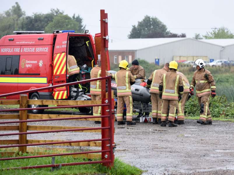 General view opposite Heygates Flour Mill where a body has been found in the river ANL-150831-133812009 ANL-150831-133812009