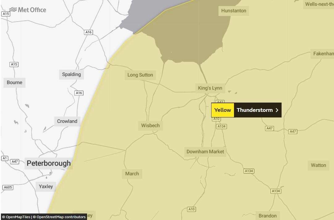 The Met Office has issued a yellow thunderstorm warning (58879539)