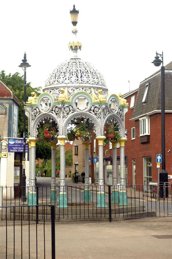 Work to start on March’s Broad Street regeneration which will include the relocation of the town’s Fountain.