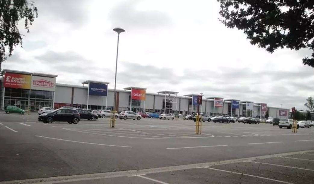 The car park offers parking for over 370 cars serving the various businesses on the Cromwell Retail Park.