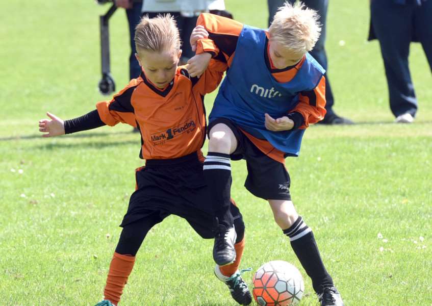 Leverington football club footy fun day ANL-160506-164450009