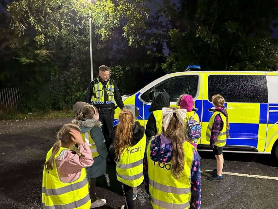 The Brownies had the chance to see inside a British Transport Police van.
