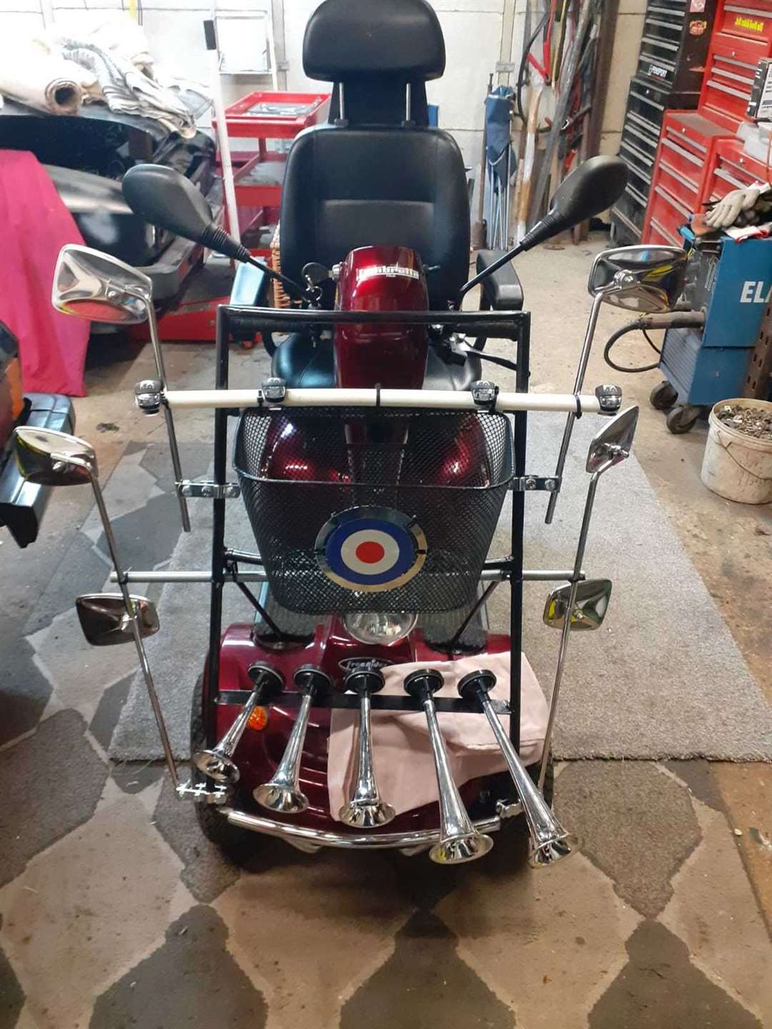 Paul Finney has made his mobility scooter look like Lambrettta. (55817162)