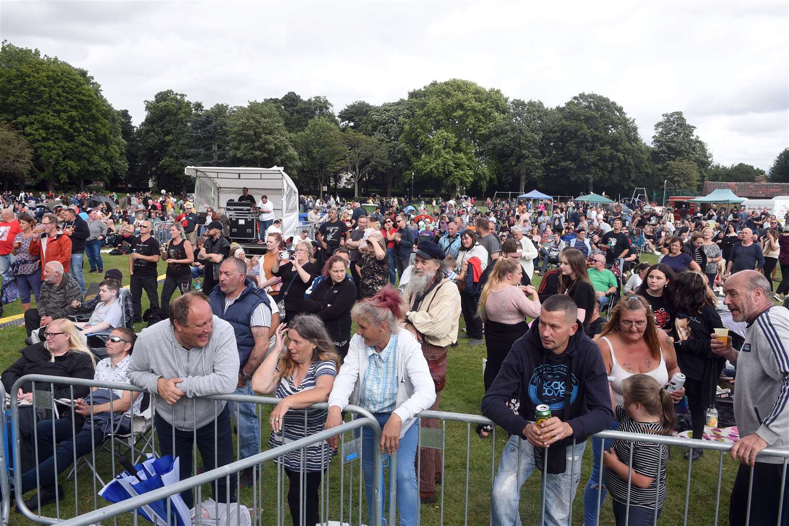 The Crowds at the WisBEACH Rock Festival. (50019523)