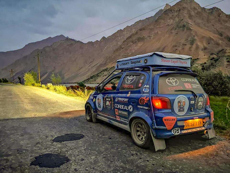 Dan and Dave praised the LED light bar which enabled them to cross the Tajikistan mountains at night. (4583437)