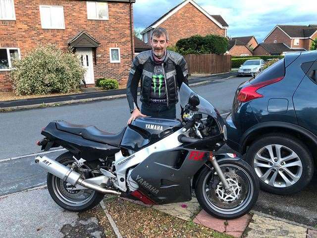 Dave Lush is riding nearly 1,000 miles for charity of a bike that cost less than £300. (12334861)