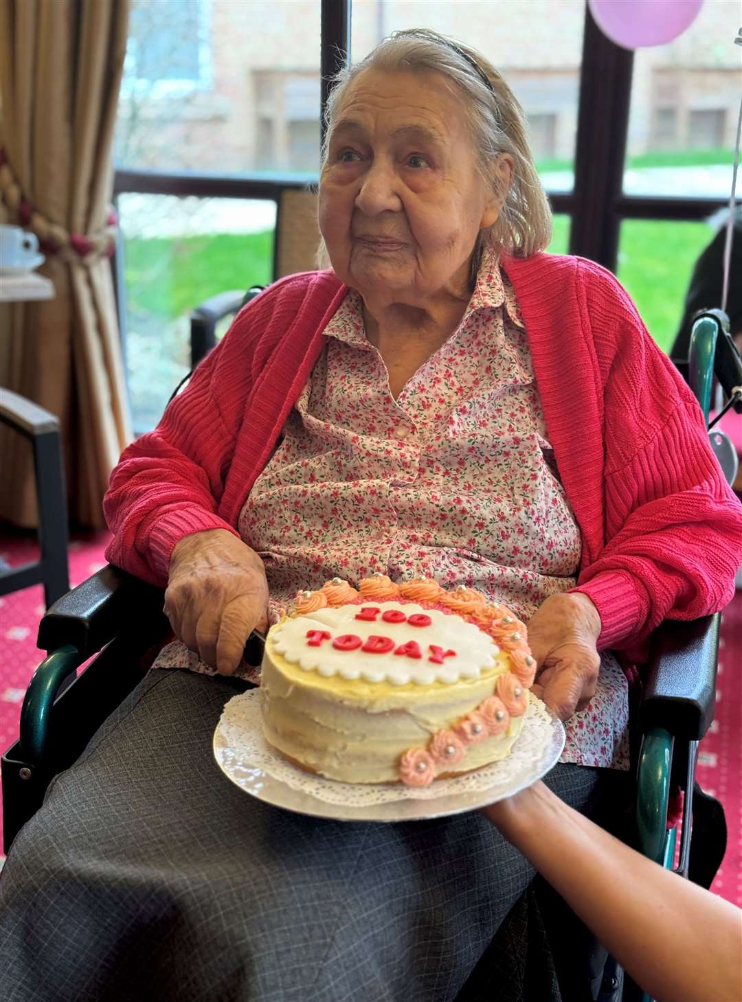 Florence Raven enjoyed a special cake to mark her 100th birthday.