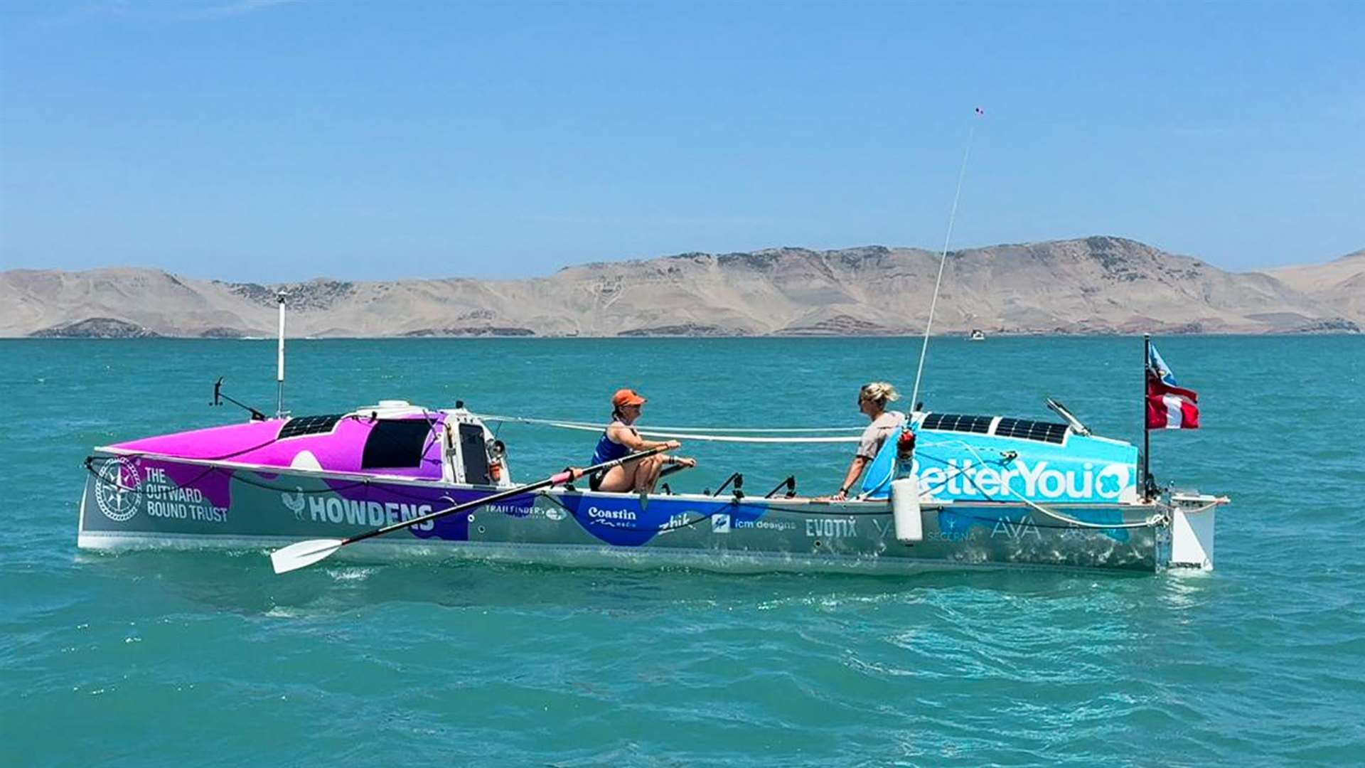 Jess Rowe and Miriam Payne will make another attempt at their pioneering row from Peru to Australia despite the setback (Seas the Day/PA)