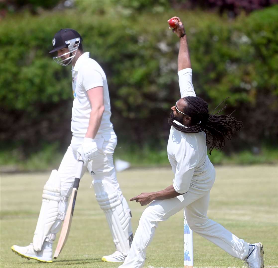 Shimron Thomas in action for Chatteris