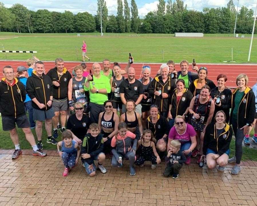 Team TCRC 16.6.19.jpg (12506722)