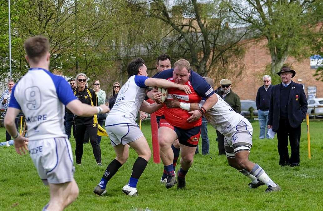 Veteran Raimondas Vinksna with one of his many big carries. Picture: Andy Titmuss