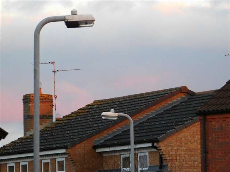 Low-carbon streetlights coming to Cambridgeshire.