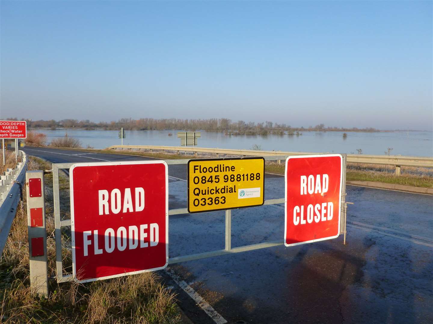 Welney Wash Road will need to be closed for up to five weeks this summer to allow for essential flood barrier work.
