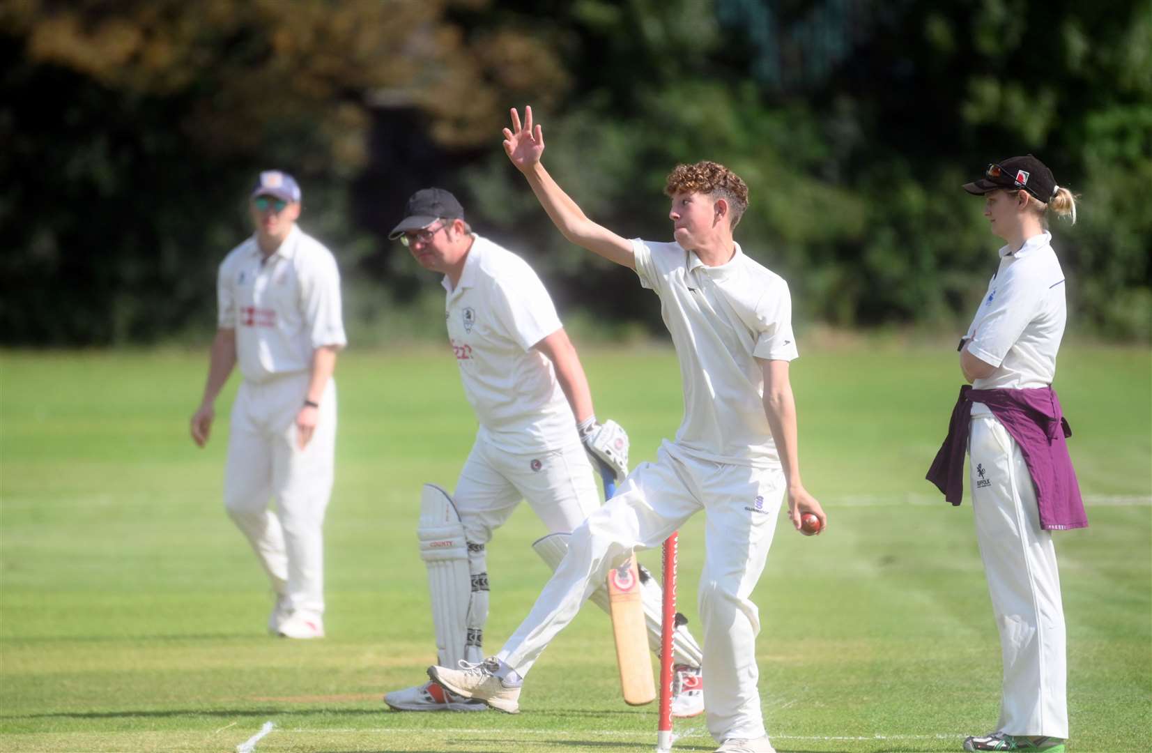 Louis Avis bowling for Wisbech 3rds v St Ives Town & Warboys 3rds