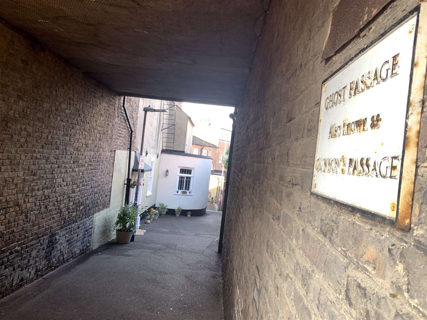 Flowers at Ghost Passage in Wisbech. (59147125)