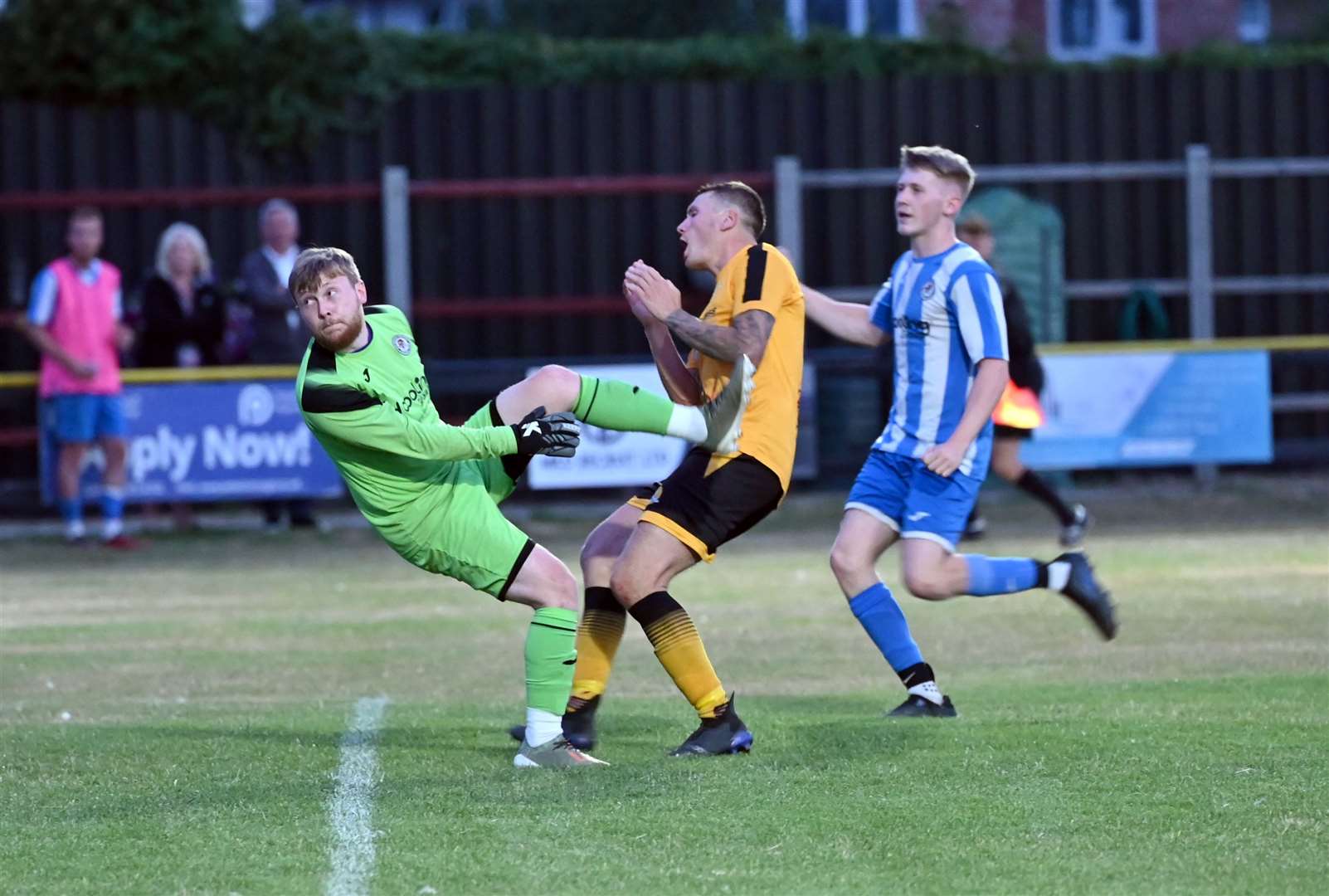 Craig Gillies goes close