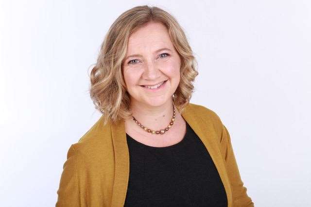 Lucy Nethsingha (59897145)