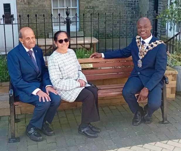 Unveiling a commemorative bench